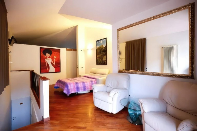 B&B Rizzoli